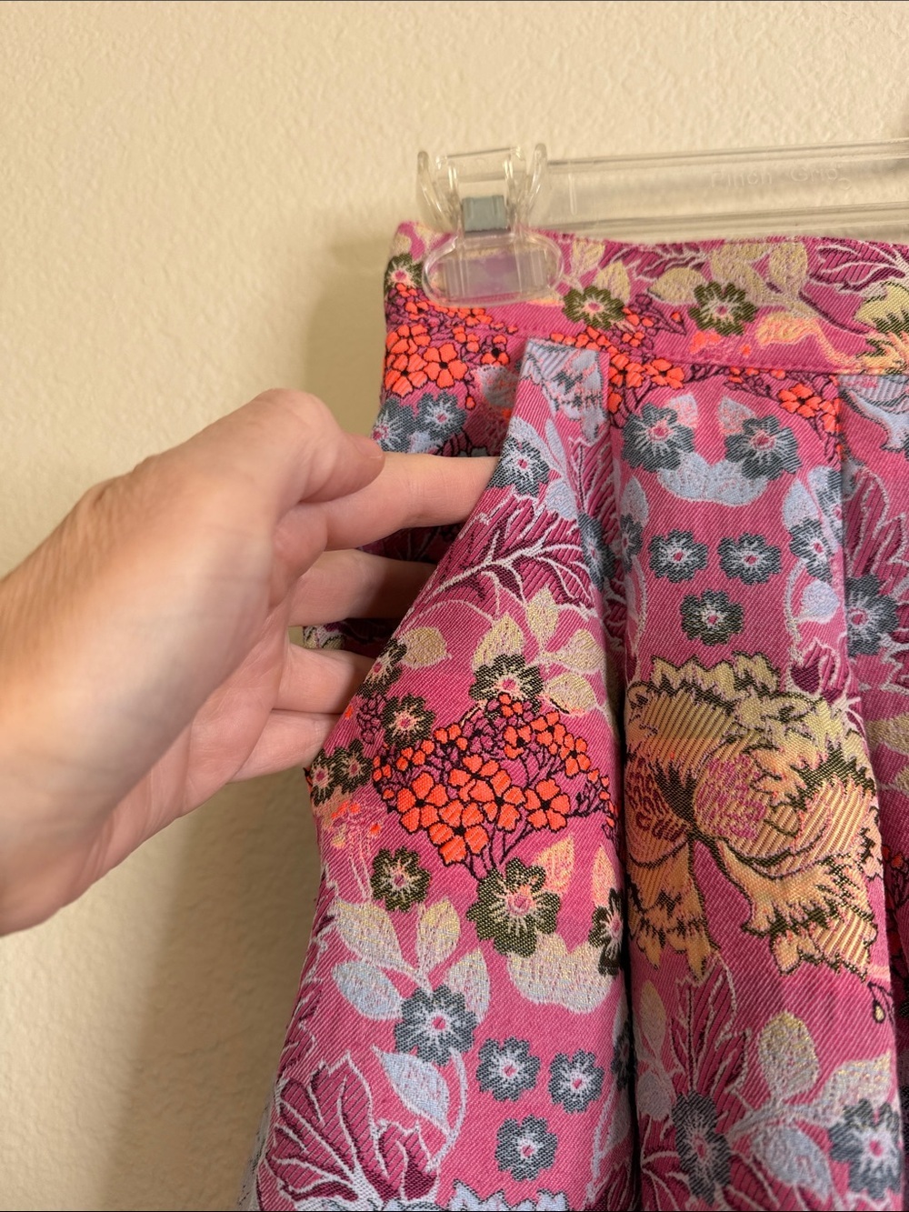 Bebe floral jacquard flared pleated skirt print women’s 8 - Picture 4 of 5